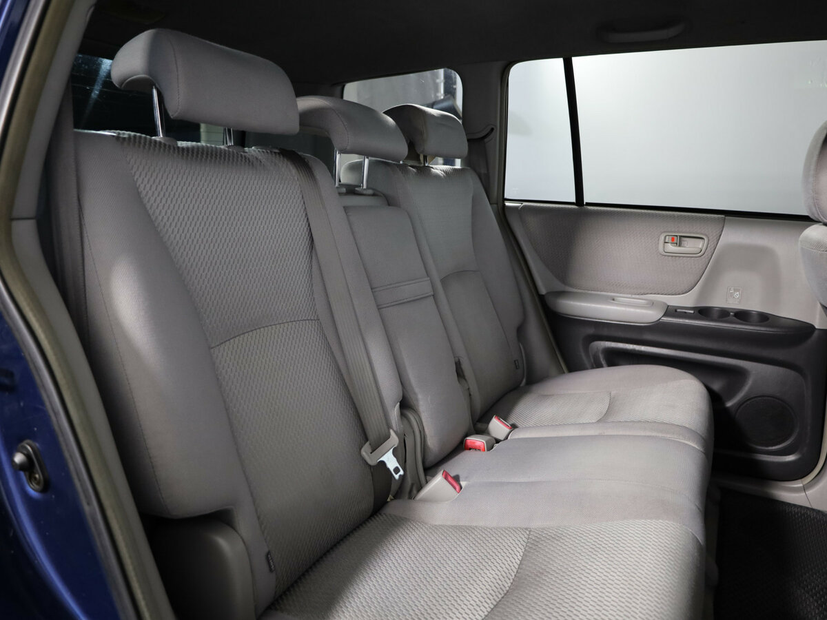 Toyota Highlander I (U20) Рестайлинг, 2003 Фото №13