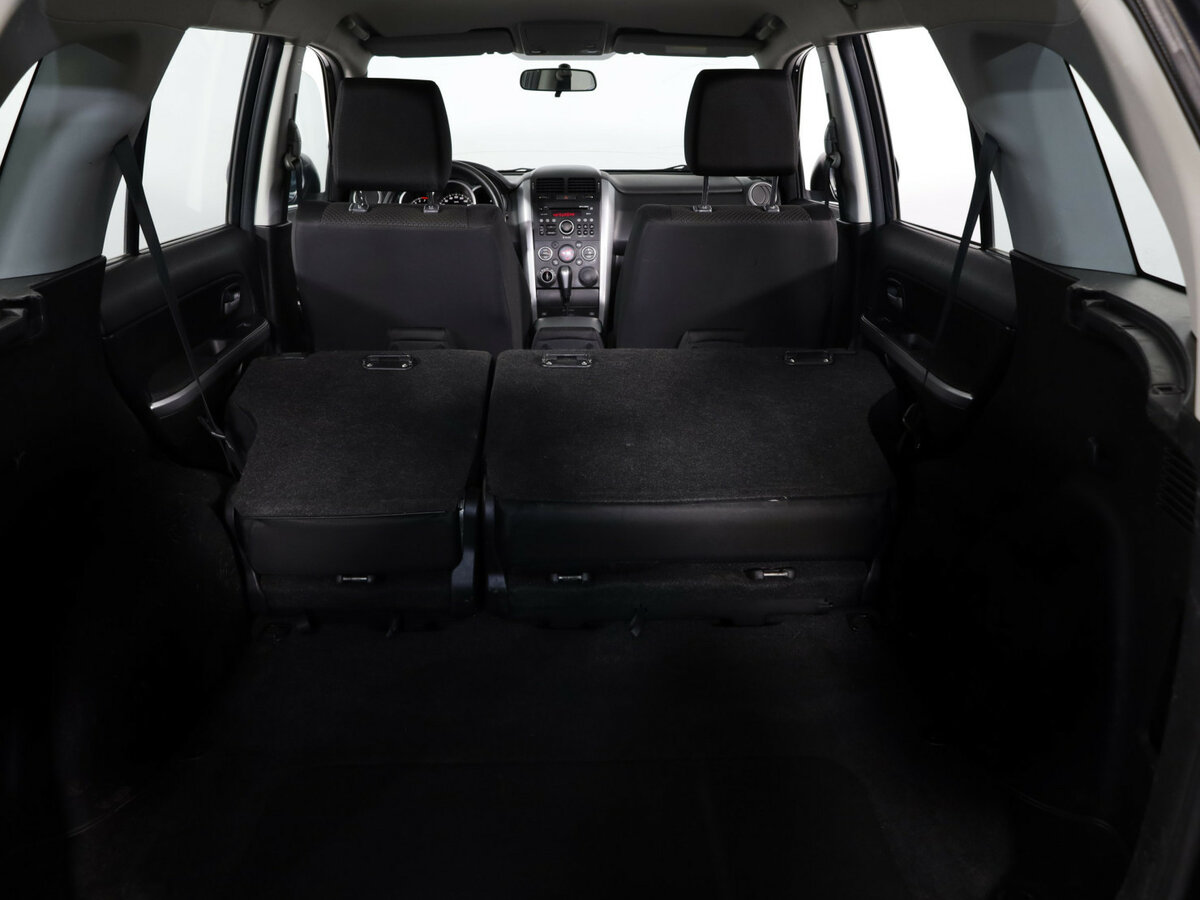 Suzuki Grand Vitara II Рестайлинг, 2011 Фото №12