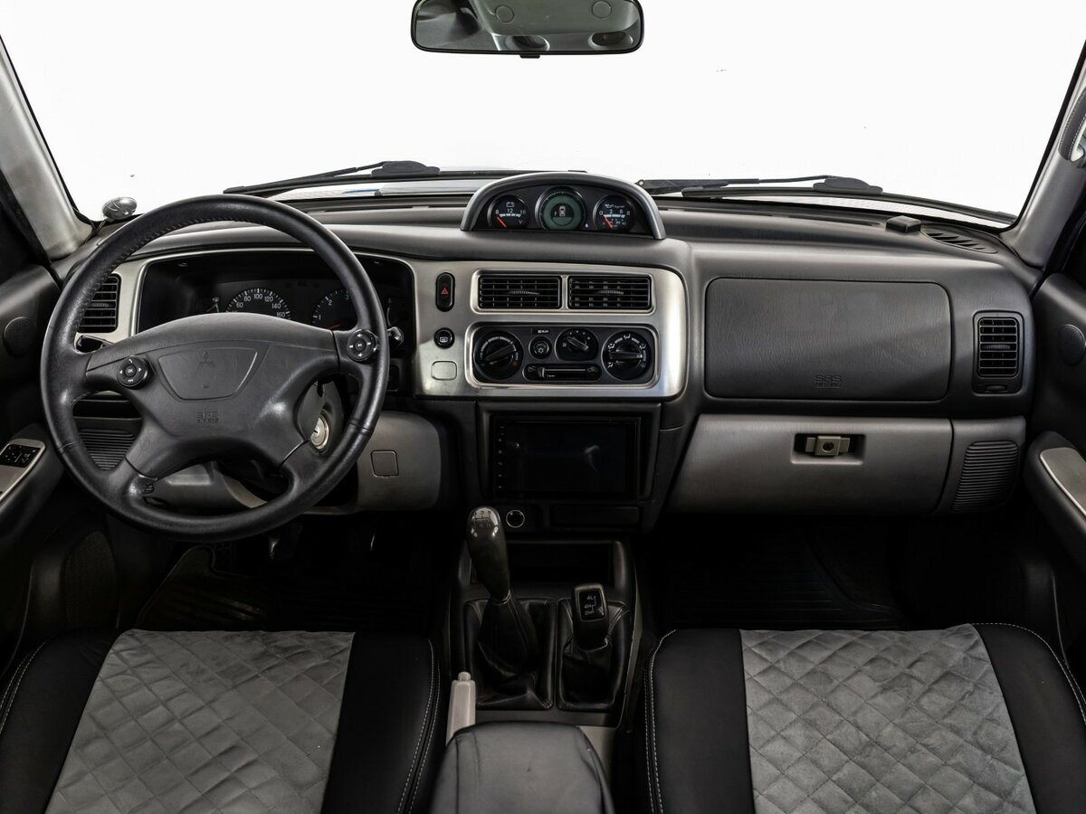 Mitsubishi Pajero Sport I Рестайлинг, 2008 Фото №8