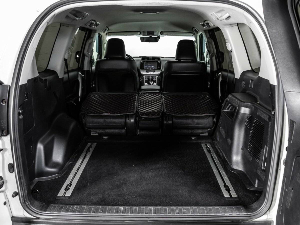 Toyota Land Cruiser Prado 150 Series Рестайлинг 2, 2019 Фото №29