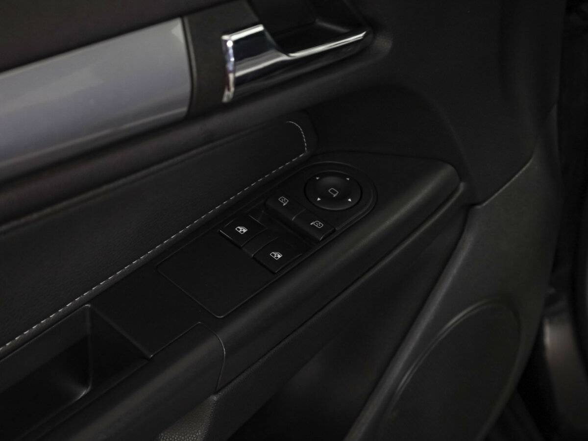 Opel Astra GTC H Рестайлинг, 2008 Фото №13