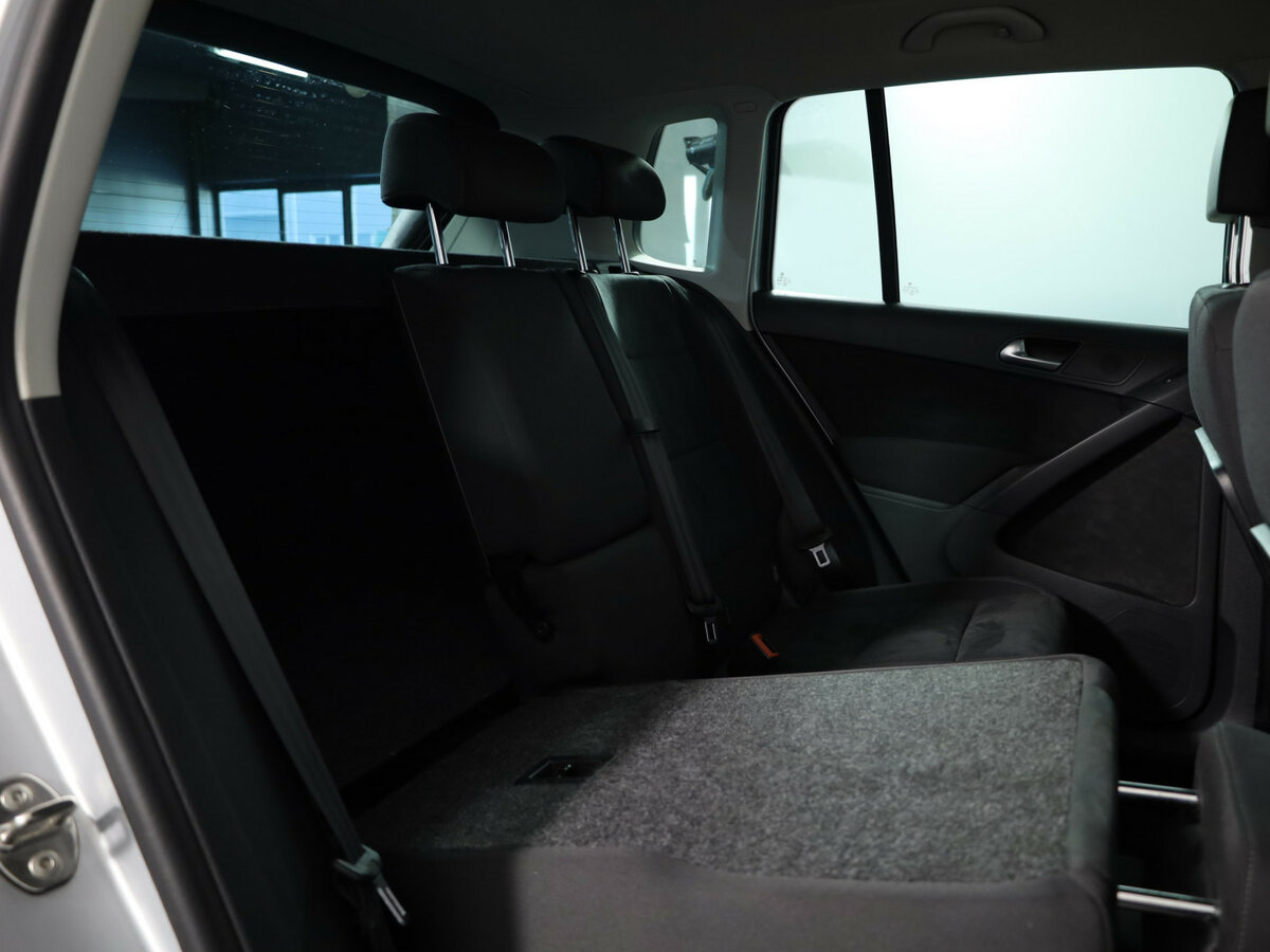 Volkswagen Tiguan I Рестайлинг, 2016 Фото №16