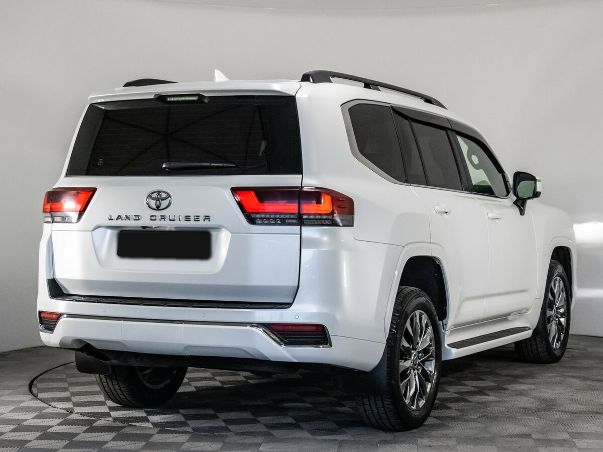 Toyota Land Cruiser 300 Series, 2022 - 160 357 км. | Фото №4
