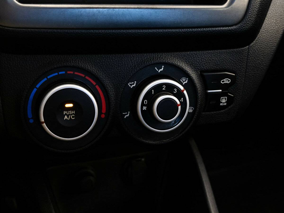 Kia Rio III, 2011 Фото №11