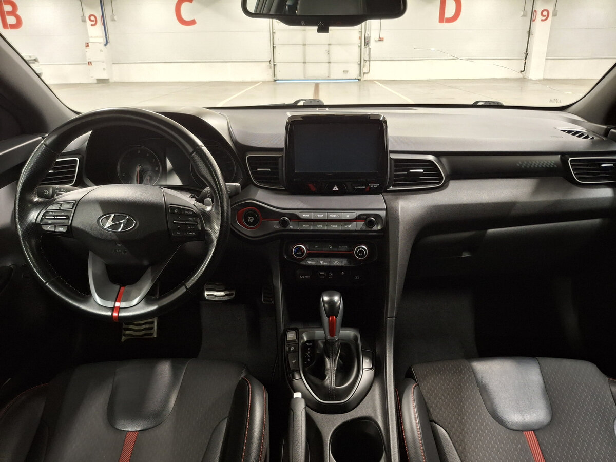 Hyundai Veloster II, 2019 Фото №14