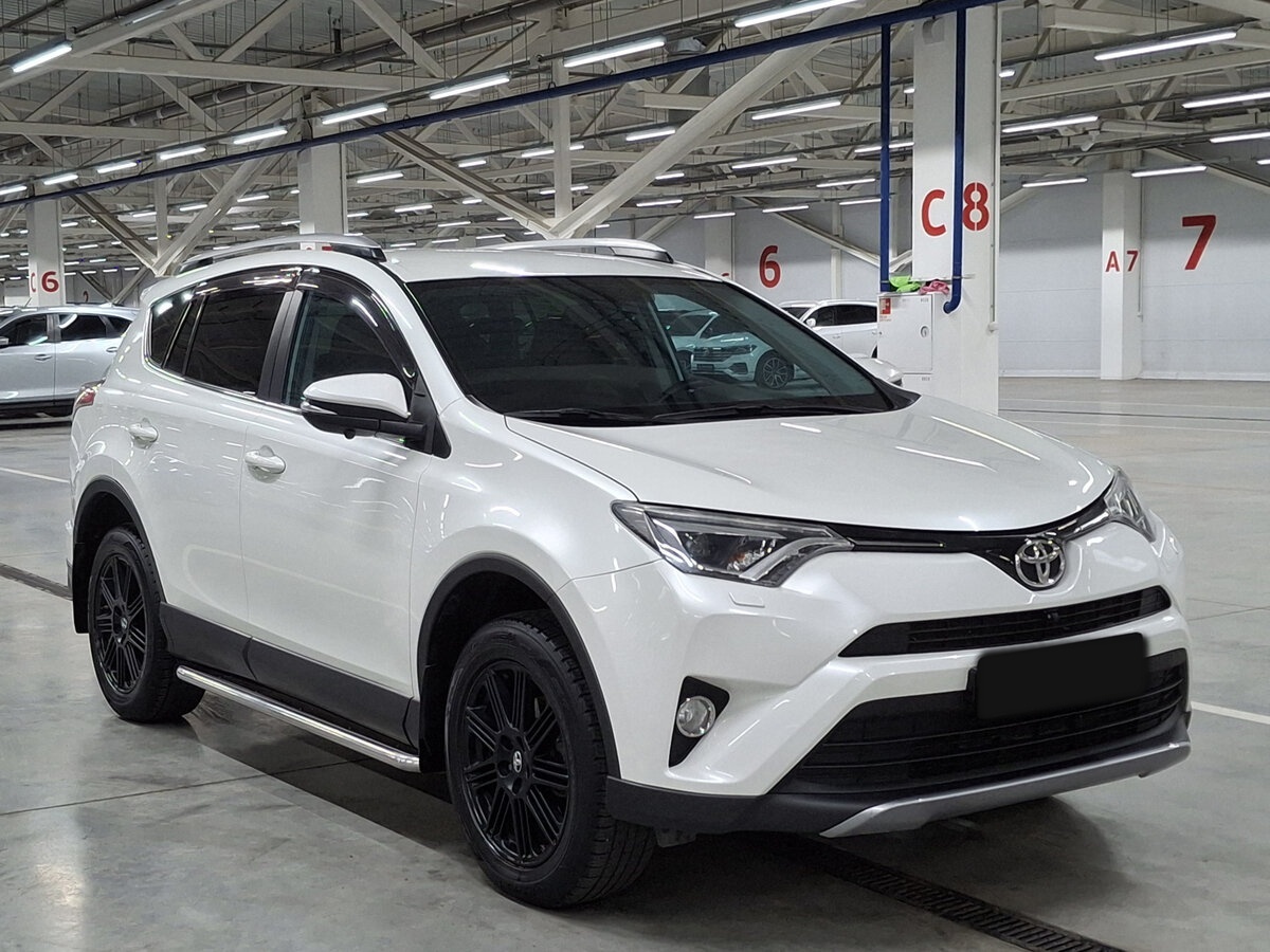 Toyota RAV4 IV (XA40) Рестайлинг, 2017 - 90 200 км. | Фото №3