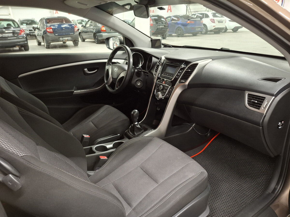 Hyundai i30 II, 2013 Фото №11