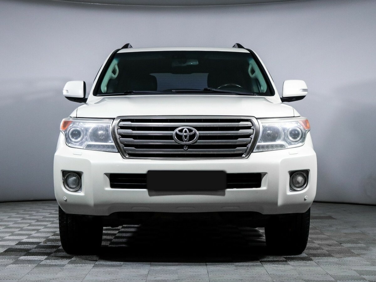 Toyota Land Cruiser 200 Series Рестайлинг 1, 2014 - 307 089 км. | Фото №2