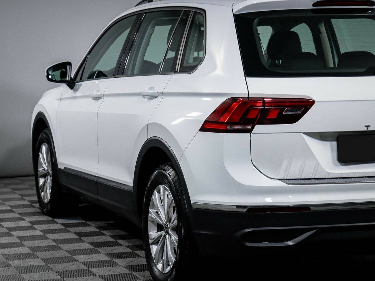 Volkswagen Tiguan II Рестайлинг, 2020 Фото №16