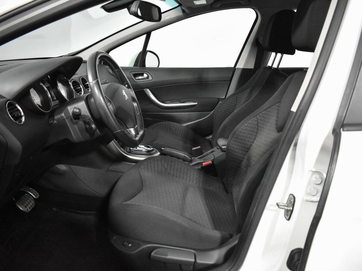 Peugeot 308 I Рестайлинг, 2011 - 147 182 км. | Фото №8