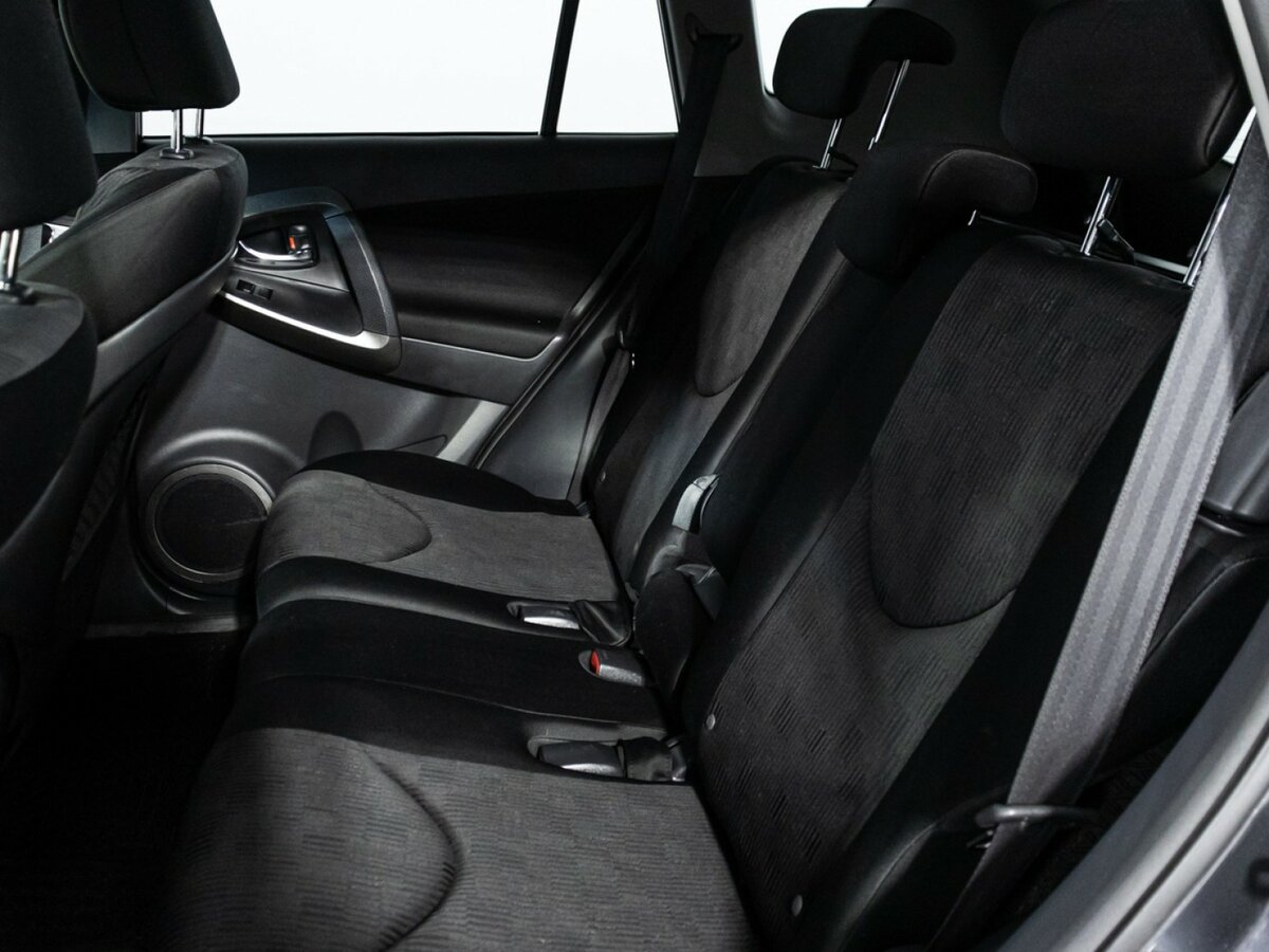 Toyota RAV4 III (XA30) Рестайлинг, 2010 Фото №10