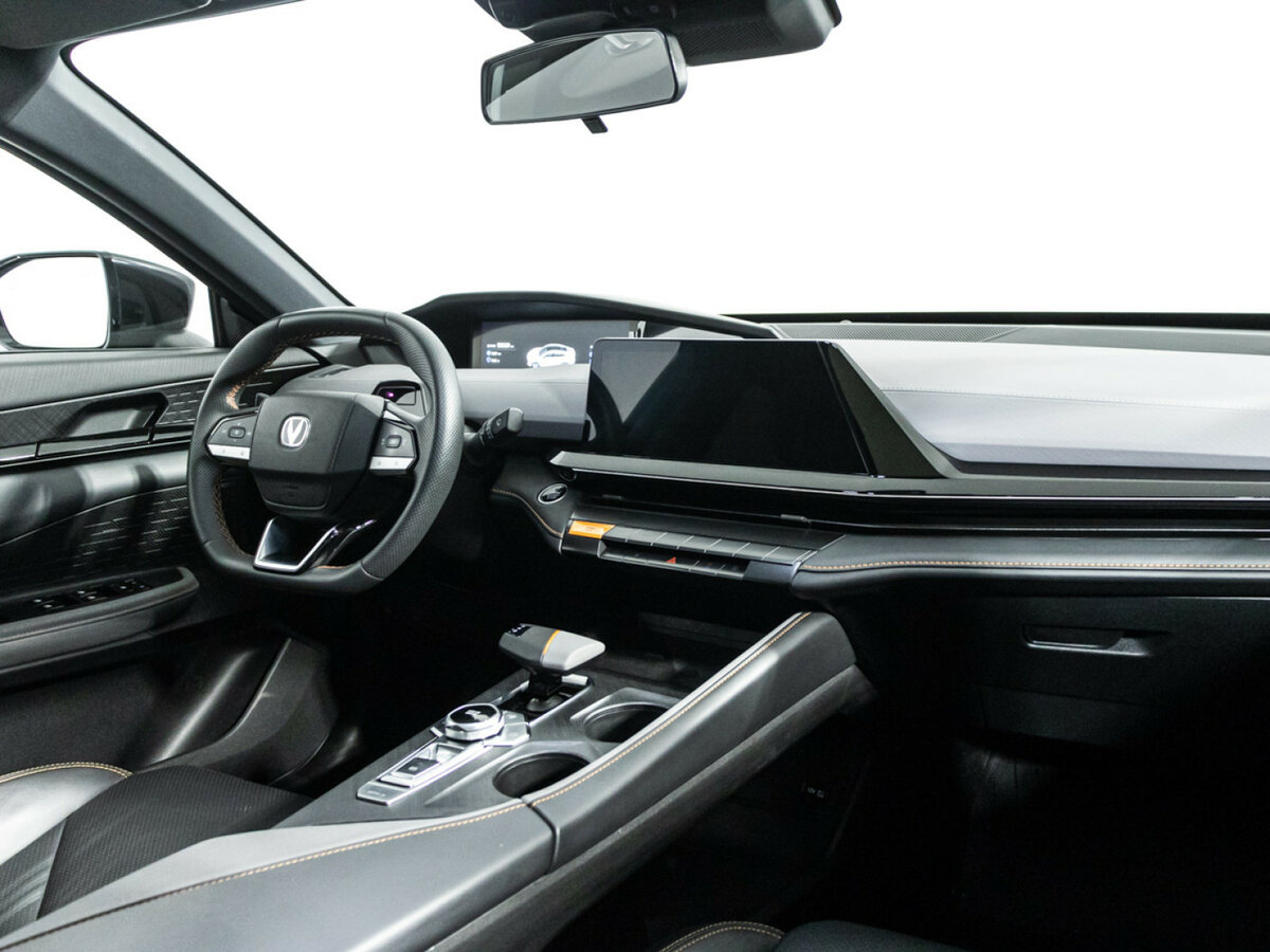 Changan UNI-V I, 2023 Фото №9