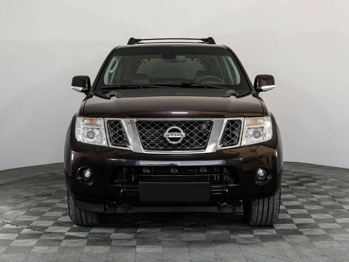 Nissan Pathfinder III Рестайлинг, 2010 - 291 805 км. | Фото №2