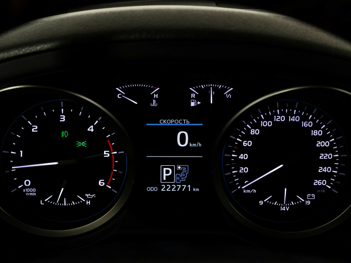 Toyota Land Cruiser 200 Series Рестайлинг 1, 2012 Фото №32