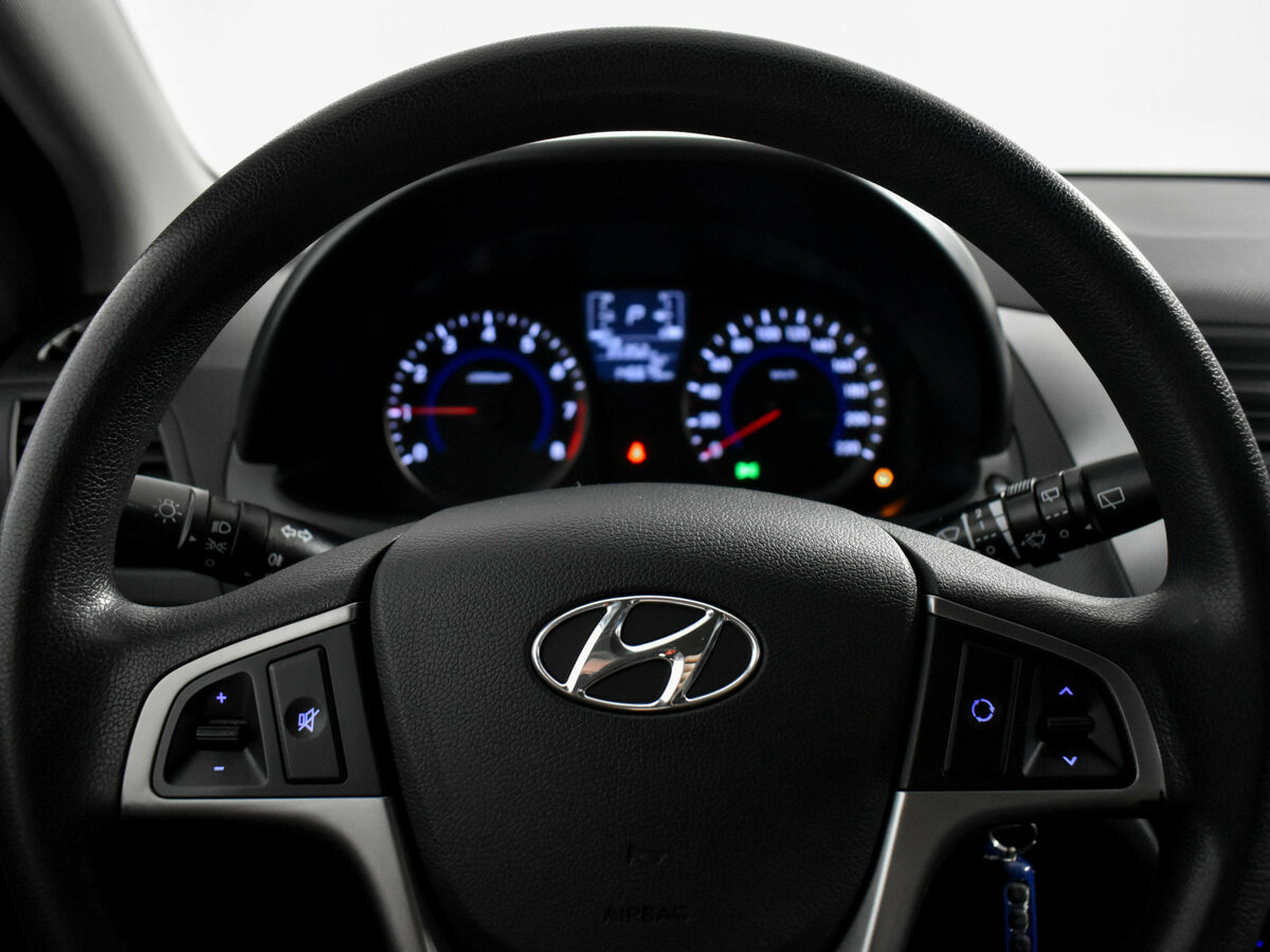 Hyundai Solaris I Рестайлинг, 2015 Фото №16