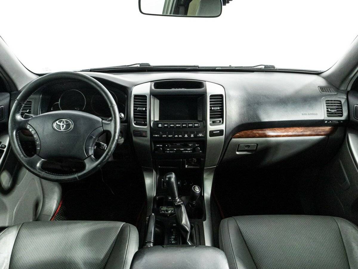 Toyota Land Cruiser Prado 120 Series Рестайлинг, 2007 Фото №13