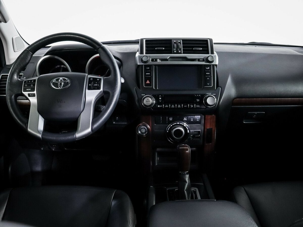 Toyota Land Cruiser Prado 6-speed 150 Series Рестайлинг 1, 2015 Фото №9