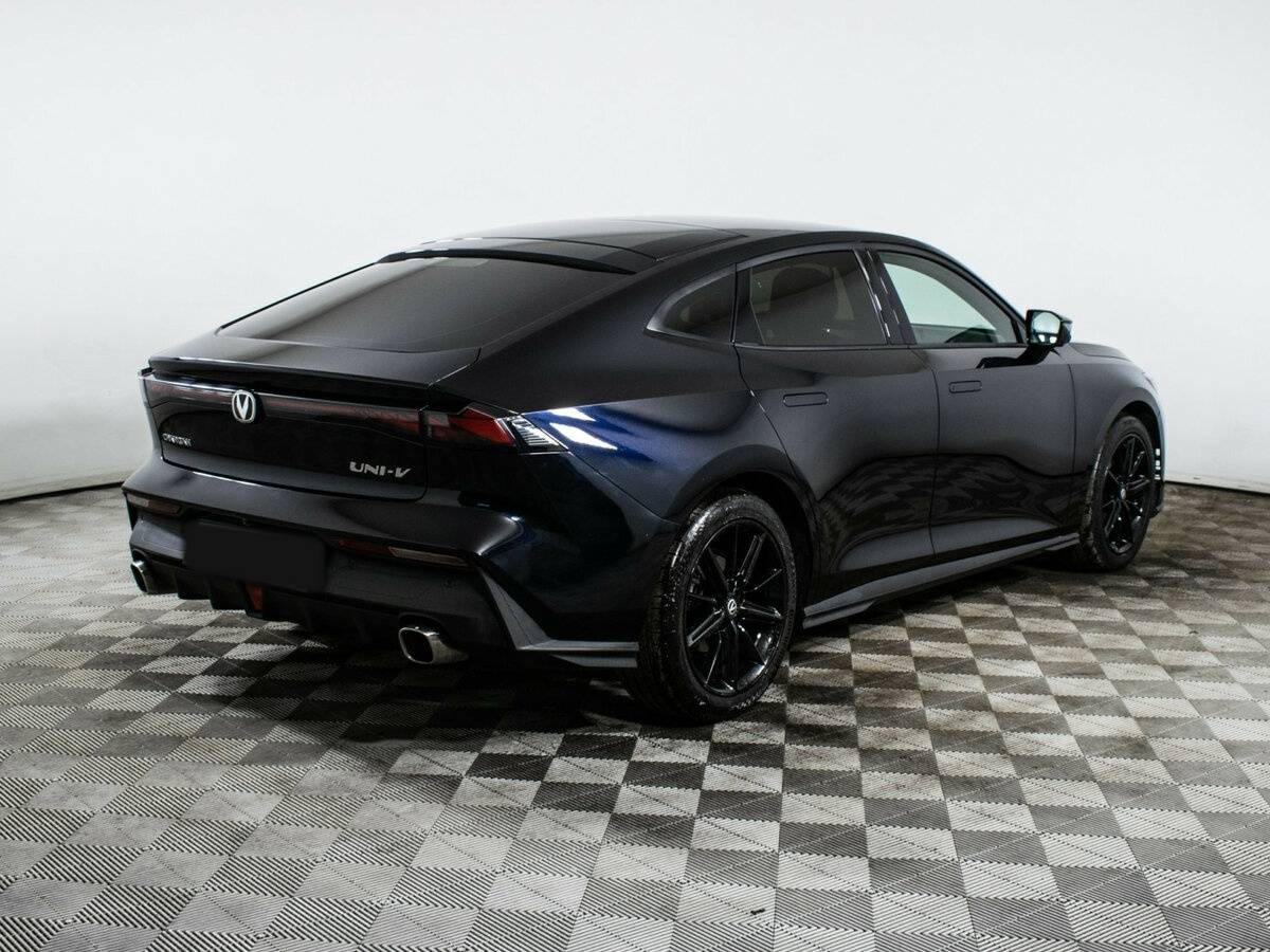 Changan UNI-V I, 2022 - 50 211 км. | Фото №4