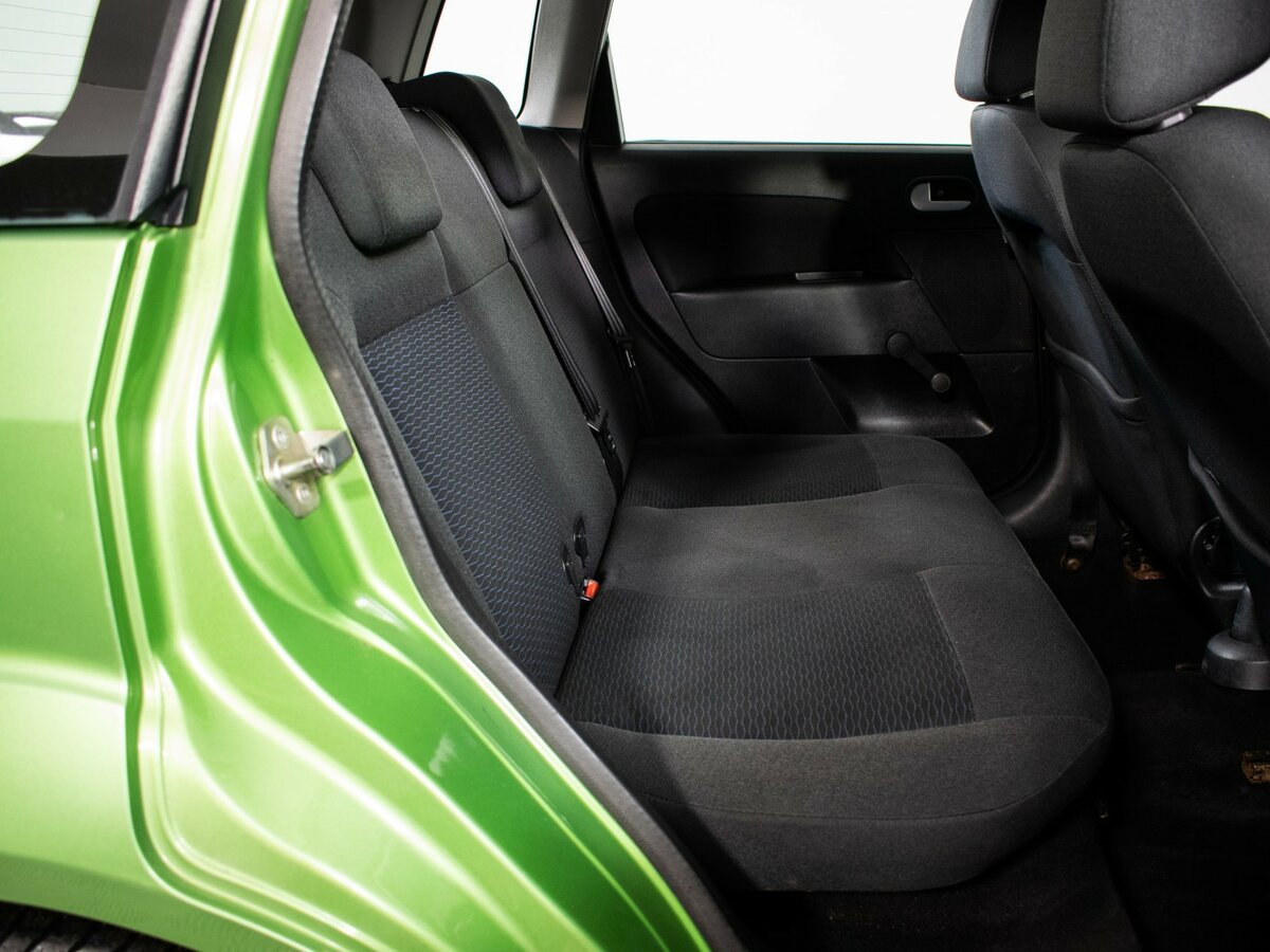 Ford Fiesta Mk5, 2008 Фото №11