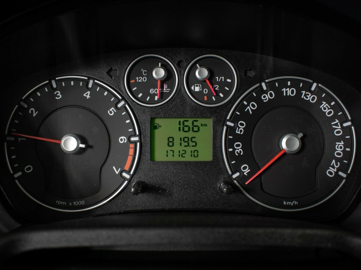 Ford Fiesta Mk5, 2008 Фото №12