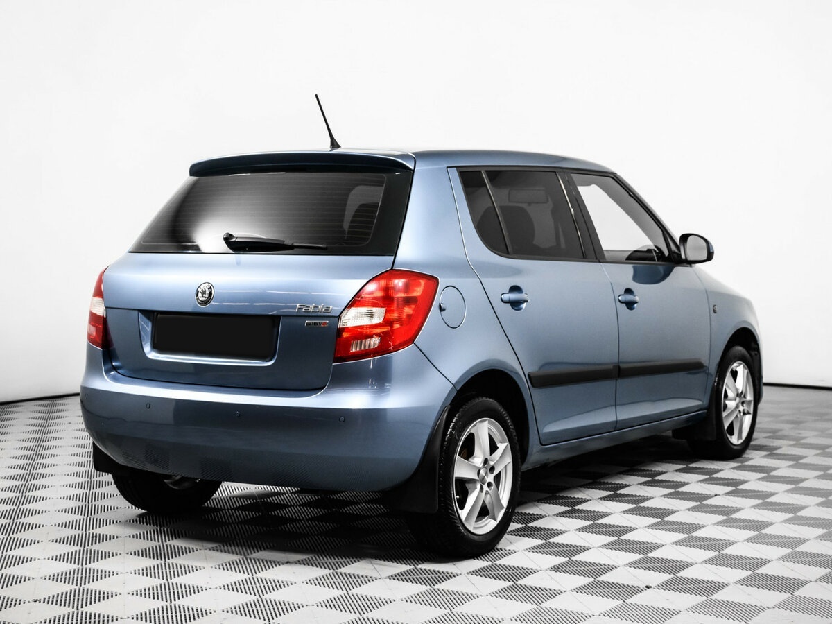 Skoda Fabia II Рестайлинг, 2011 Фото №5