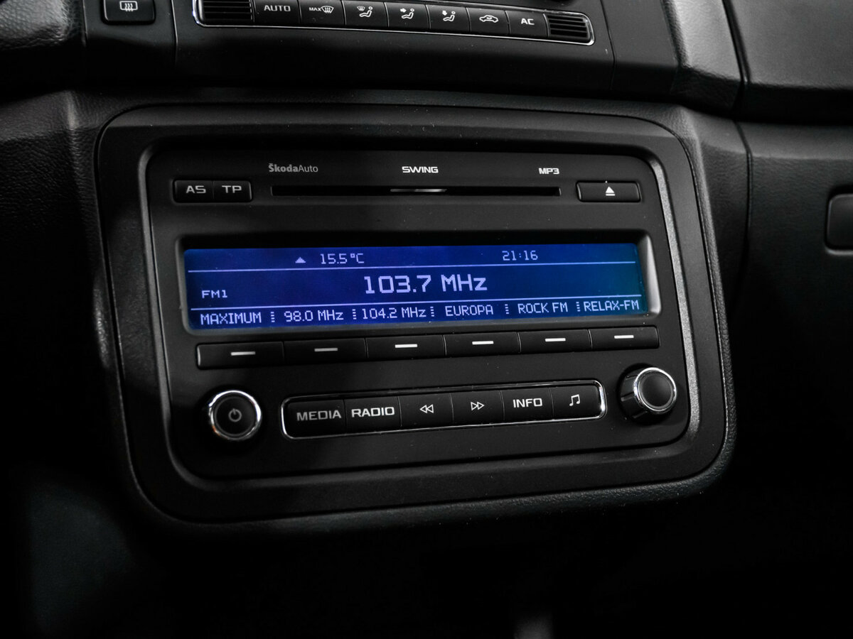 Skoda Fabia II Рестайлинг, 2011 Фото №15