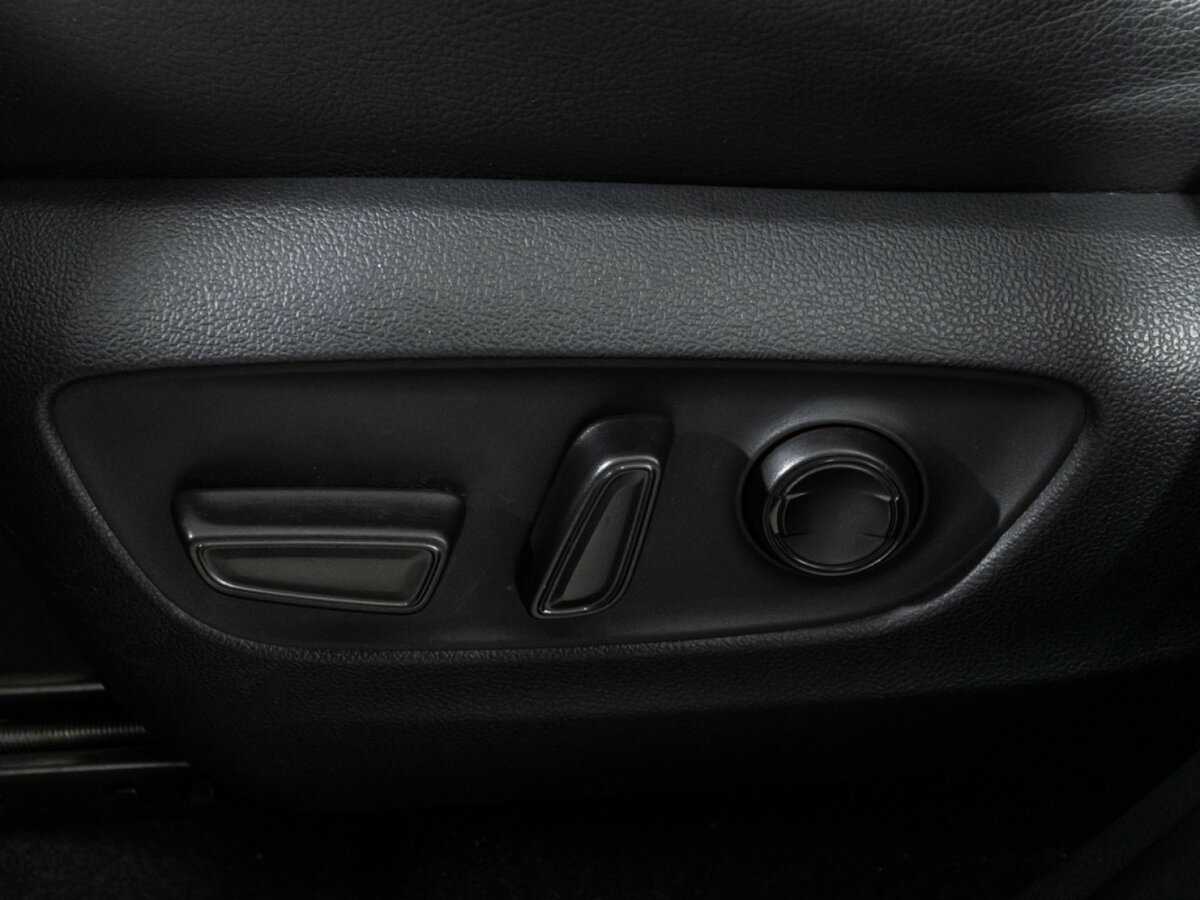 Toyota RAV4 V (XA50), 2019 Фото №15