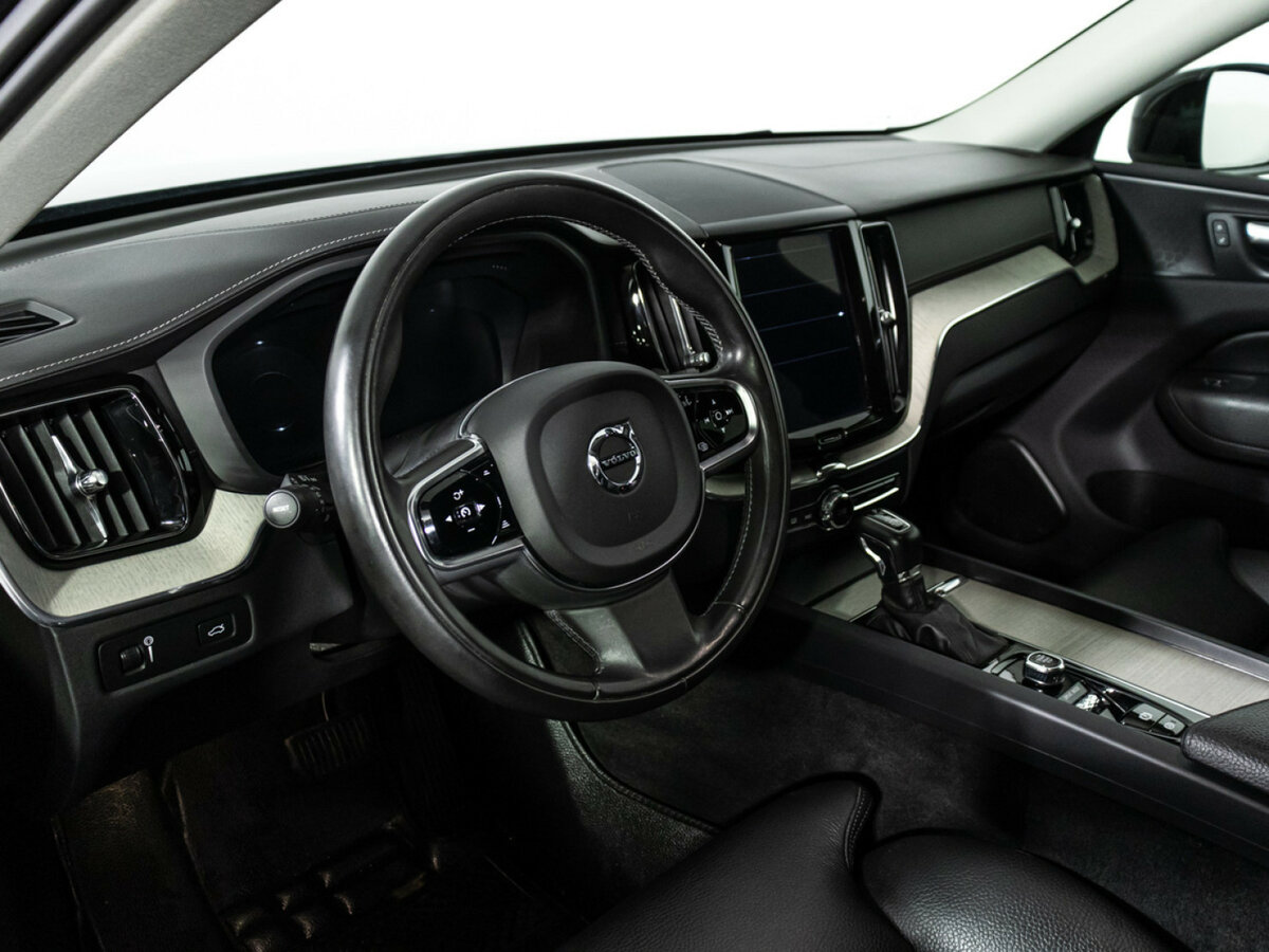 Volvo XC60 II, 2020 Фото №9