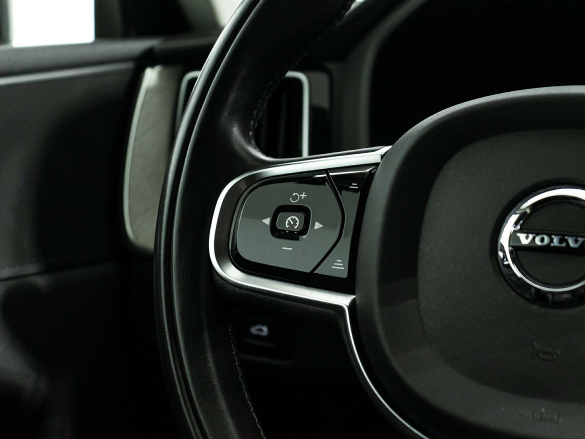 Volvo XC60 II, 2020 Фото №18