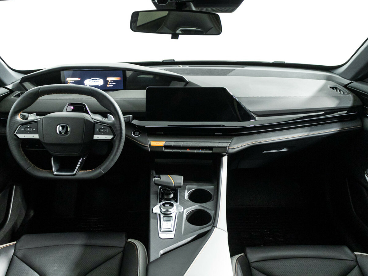 Changan UNI-V I, 2023 Фото №13