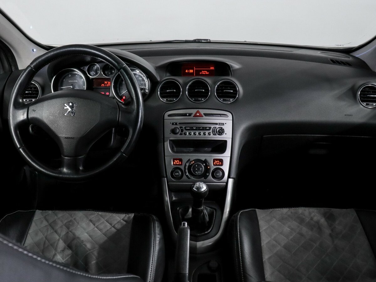 Peugeot 308 I, 2011 Фото №10