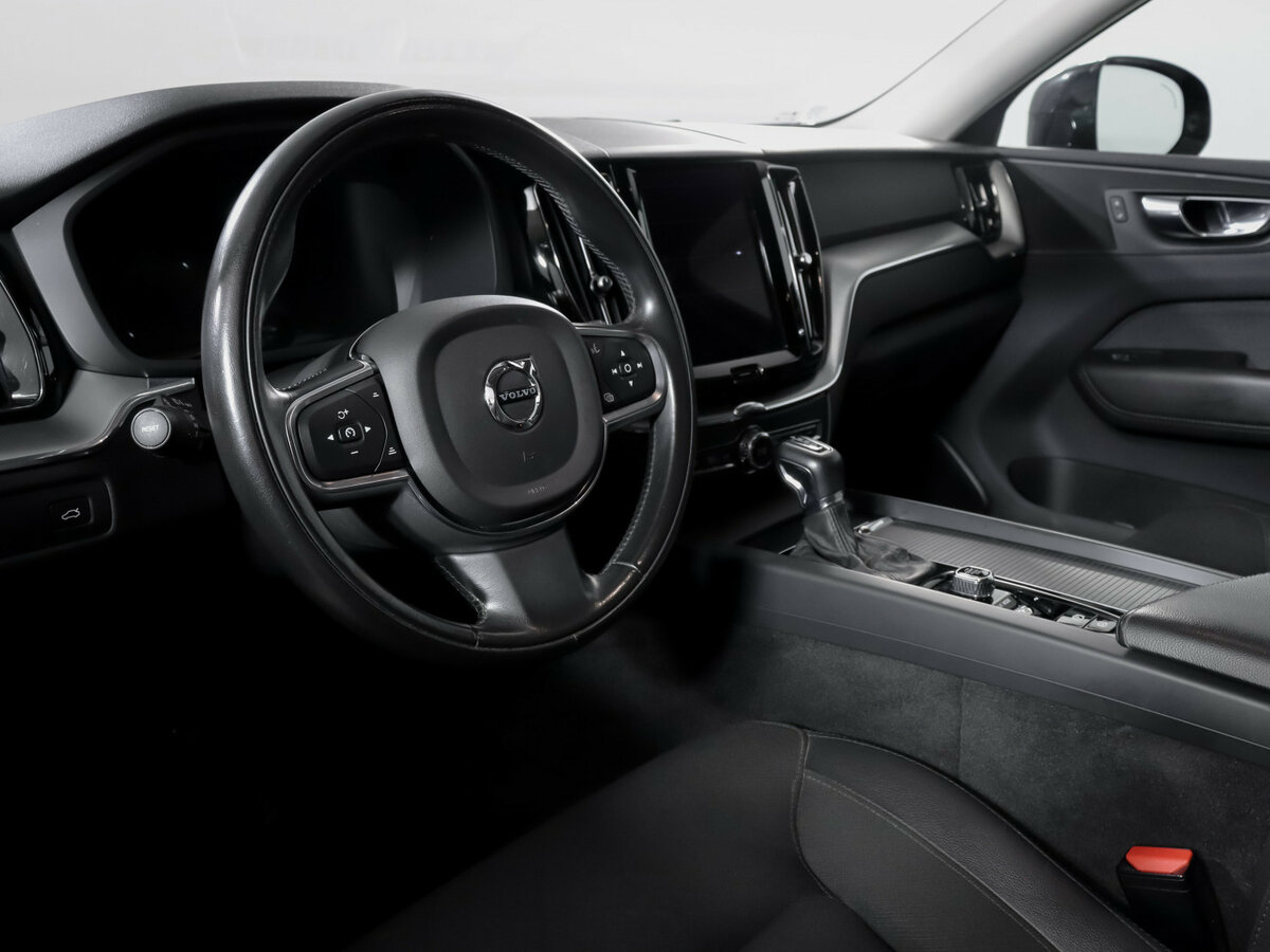 Volvo XC60 II, 2021 Фото №13