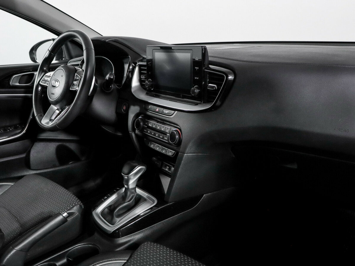 Kia Ceed III, 2021 Фото №9