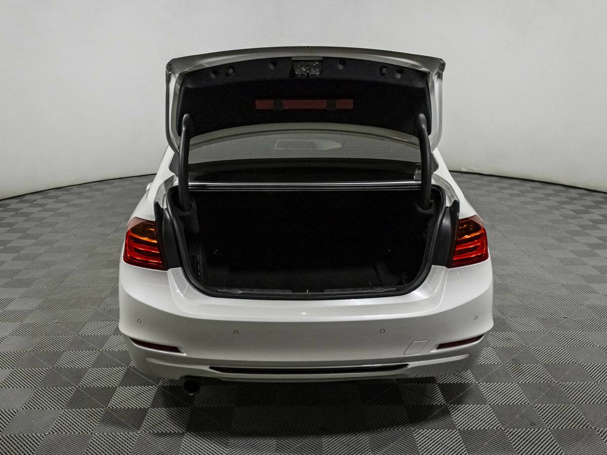 BMW 3 серии 320i VI (F3x), 2014 Фото №13