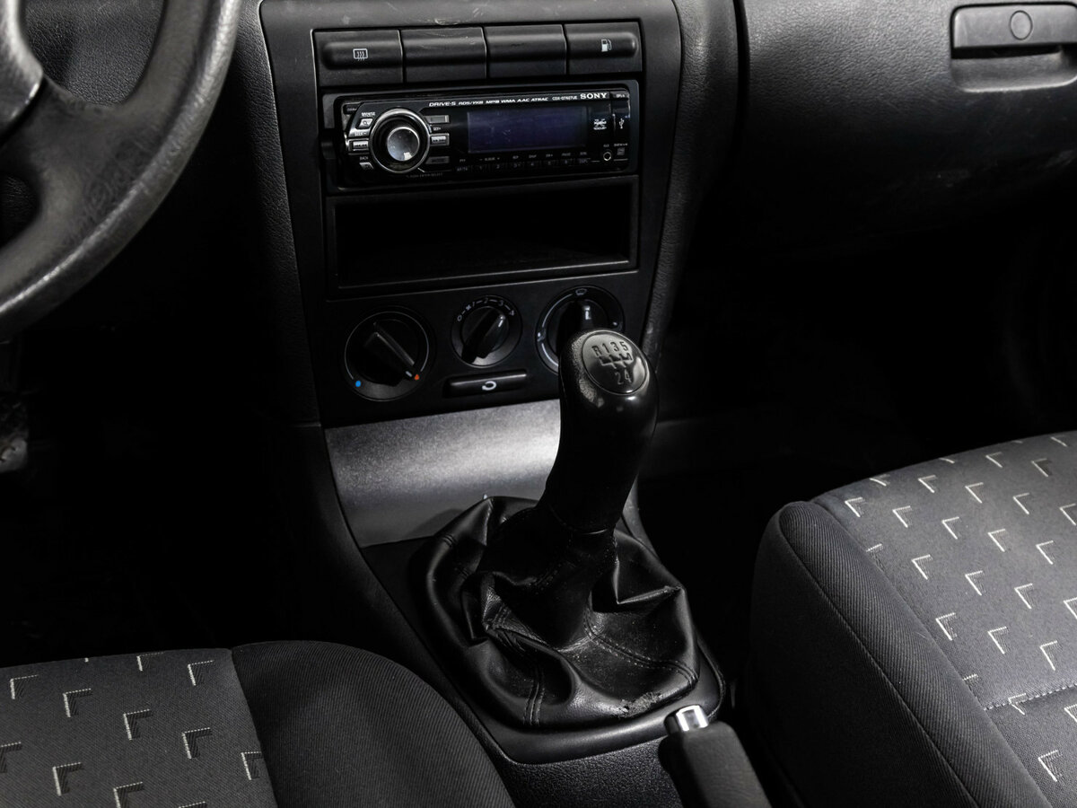 Skoda Octavia I (A4) Рестайлинг, 2008 Фото №9