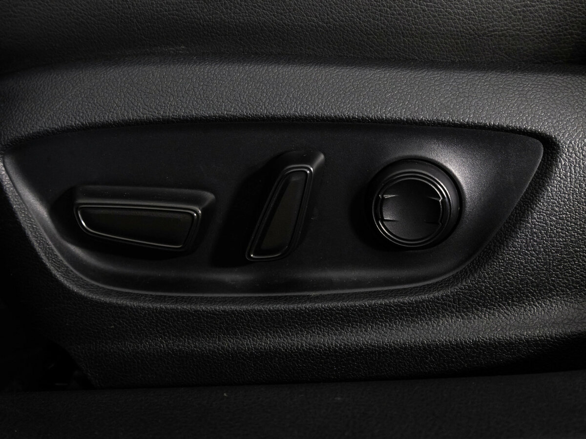 Toyota Camry VIII (XV70) Рестайлинг, 2021 Фото №29