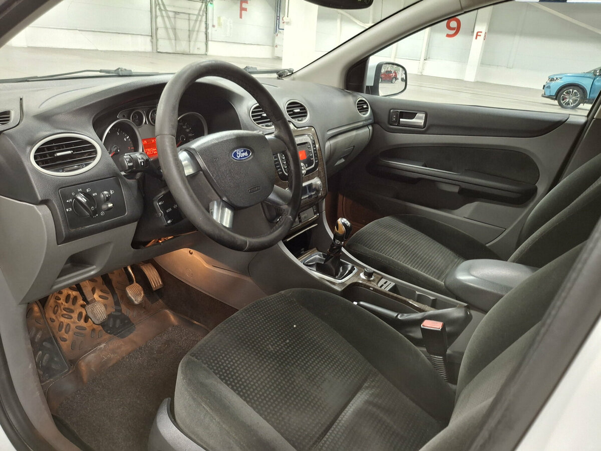 Ford Focus II Рестайлинг, 2008 Фото №16