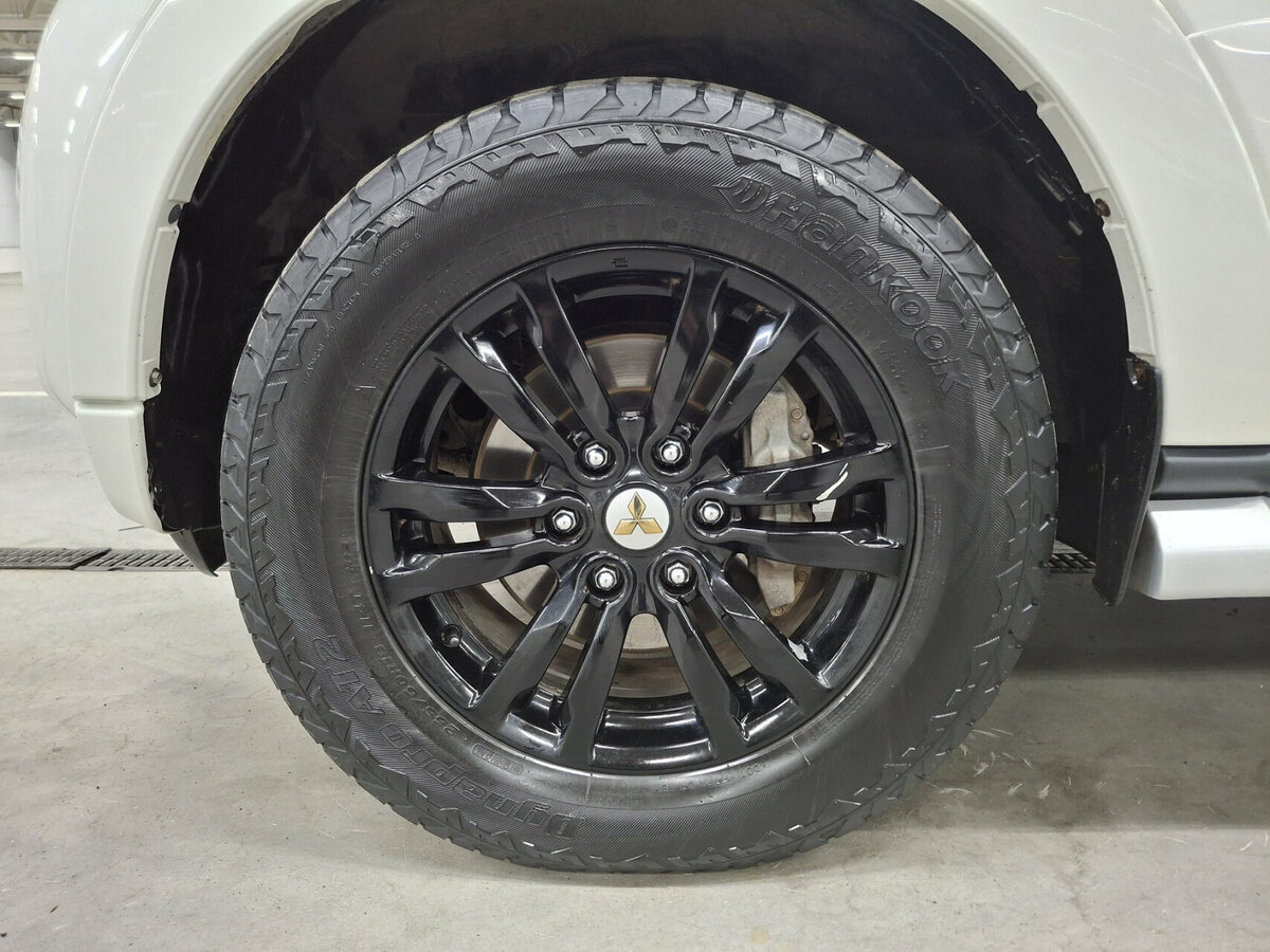 Mitsubishi Pajero IV Рестайлинг 2, 2020 Фото №18