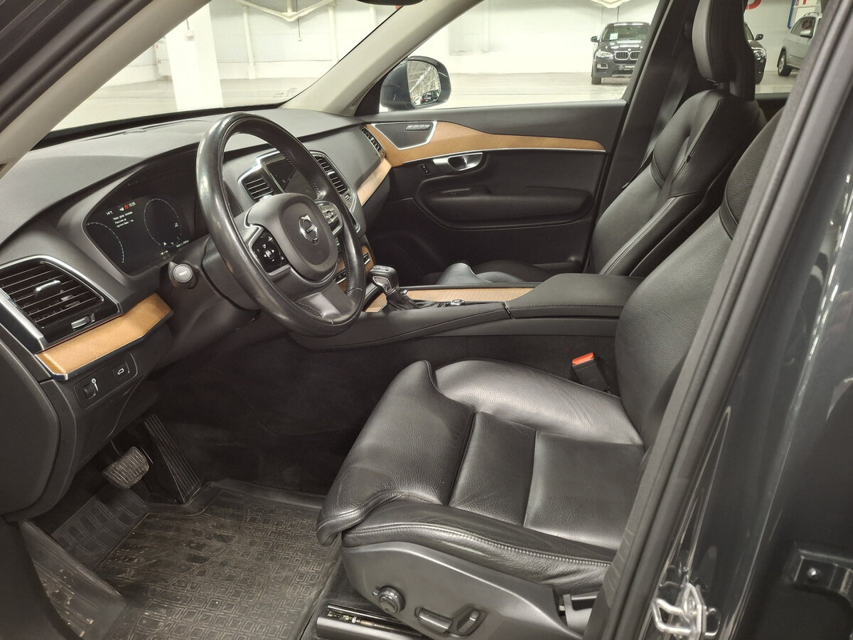 Volvo XC90 II, 2017 Фото №16