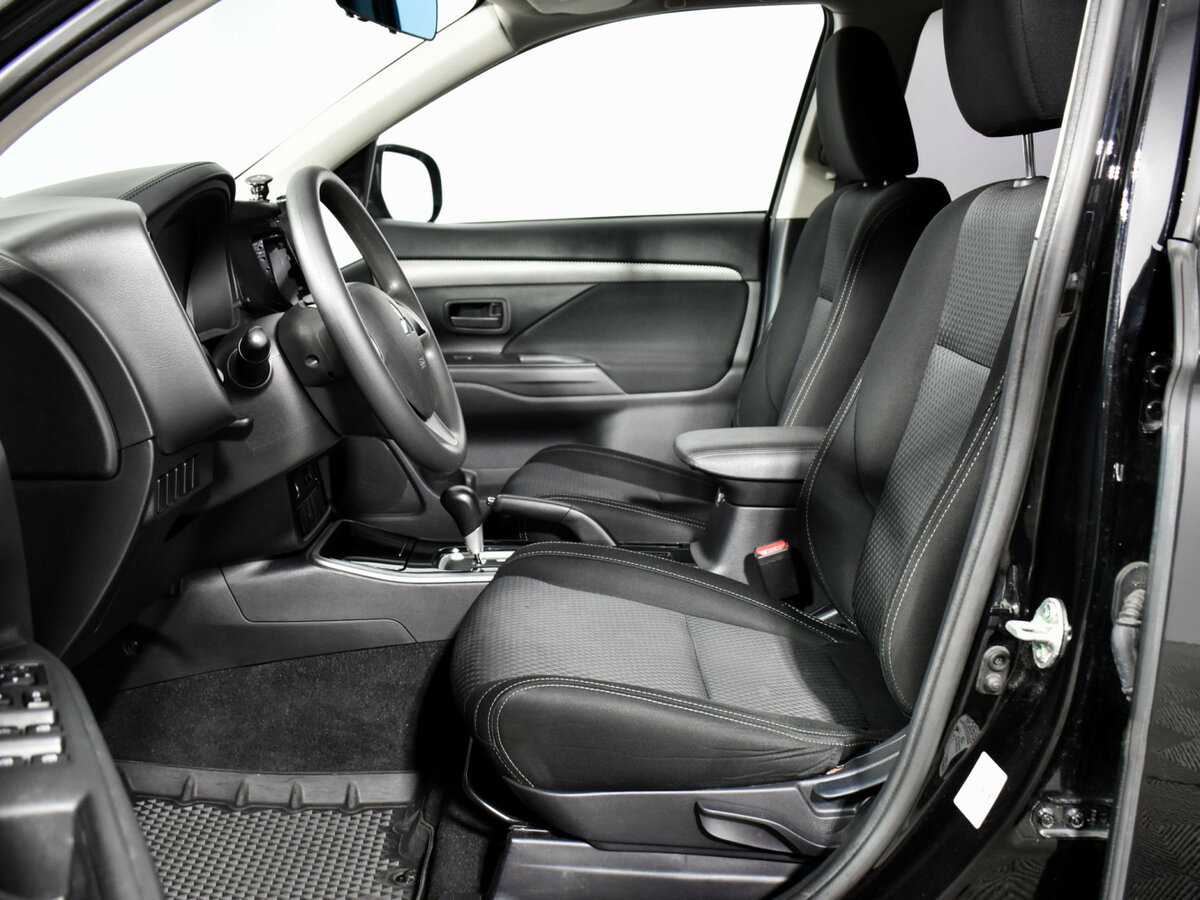 Mitsubishi Outlander III Рестайлинг 2, 2018 Фото №8