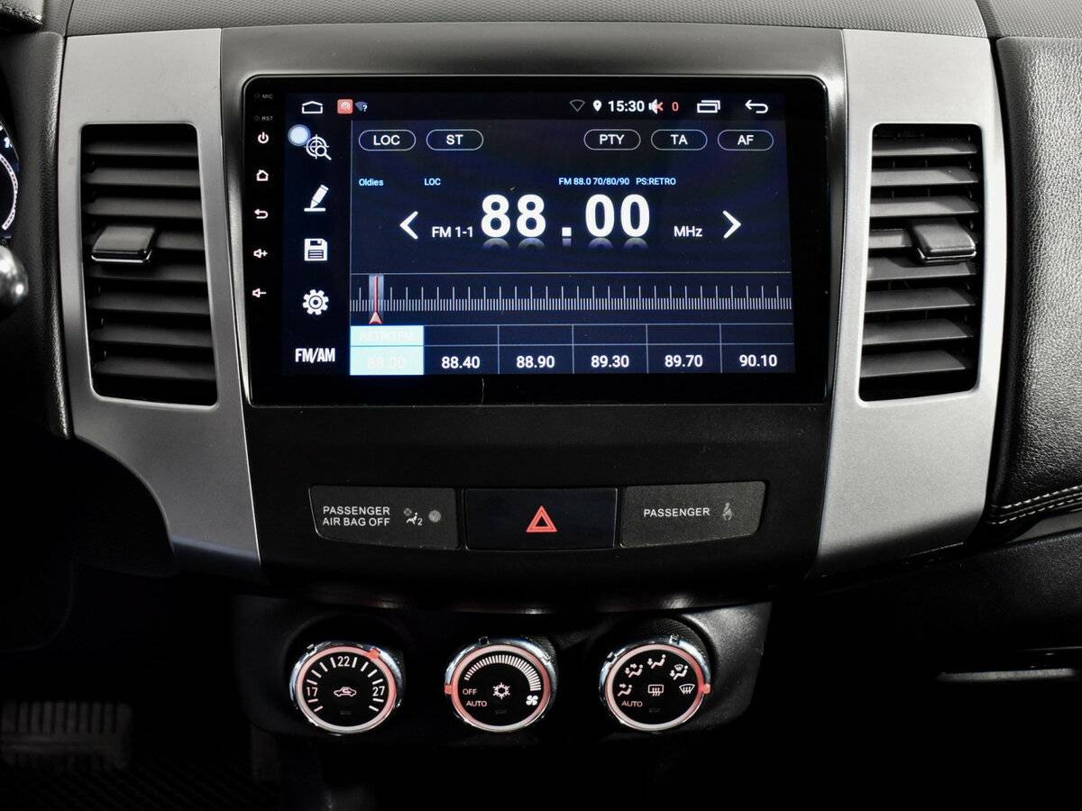 Mitsubishi Outlander II Рестайлинг, 2010 Фото №14