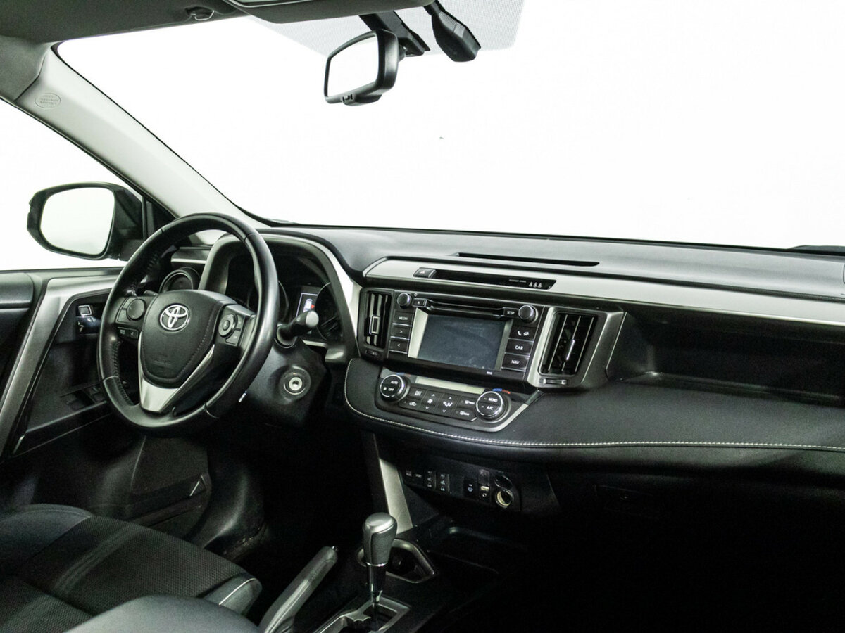 Toyota RAV4 IV (XA40) Рестайлинг, 2015 - 74 013 км. | Фото №8