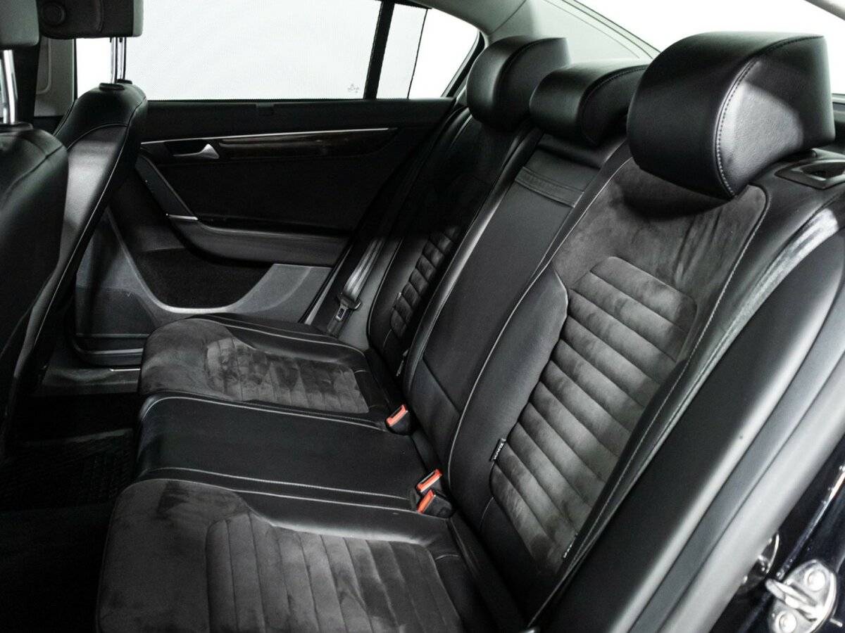 Volkswagen Passat B7, 2011 Фото №10