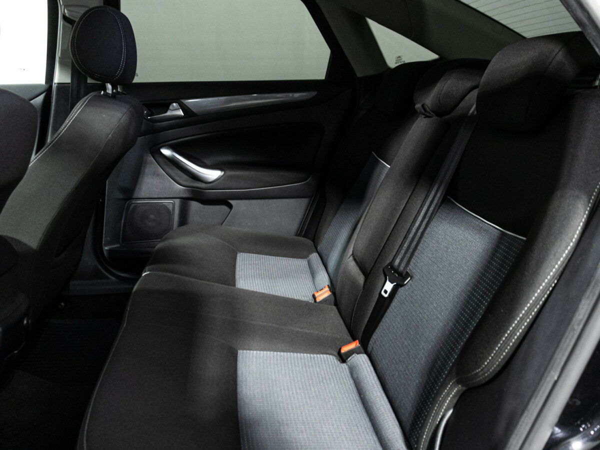 Ford Mondeo IV Рестайлинг, 2011 Фото №9