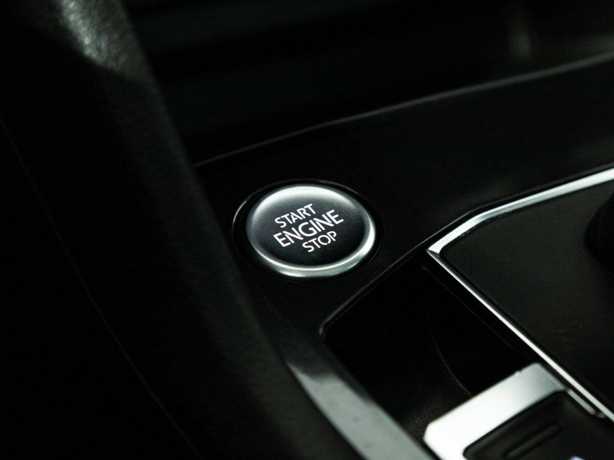 Volkswagen Tiguan II, 2018 Фото №21