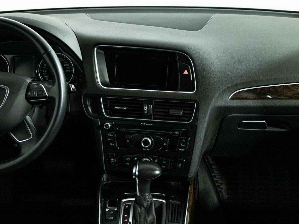 Audi Q5 I (8R) Рестайлинг, 2015 Фото №12