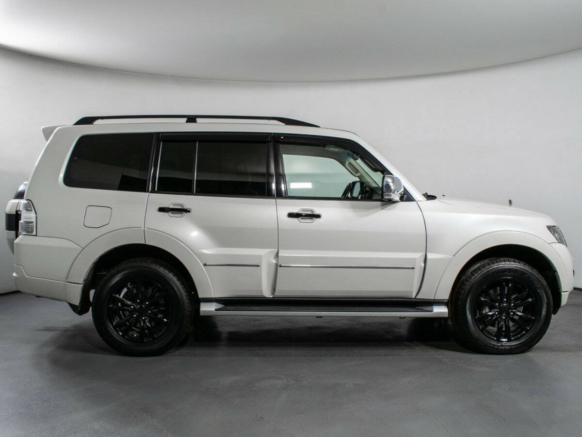 Mitsubishi Pajero IV Рестайлинг 2, 2020 Фото №4