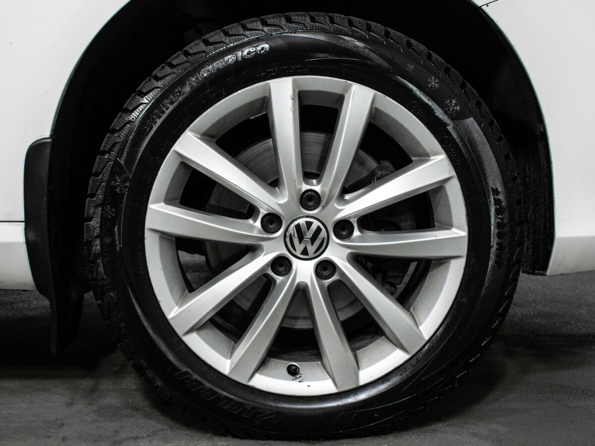 Volkswagen Passat B7, 2011 Фото №15