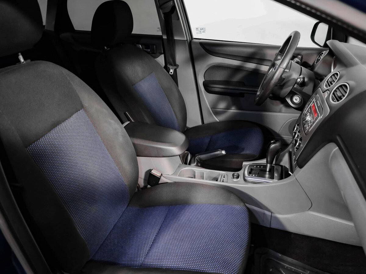 Ford Focus II Рестайлинг, 2008 Фото №16