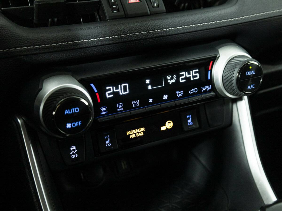 Toyota RAV4 V (XA50), 2021 Фото №15